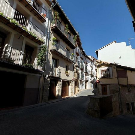 Vinatea Suites Morella Esterno foto